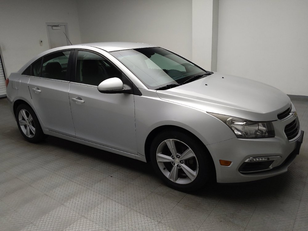 Used 2015 Chevrolet Cruze LT FWD image 11