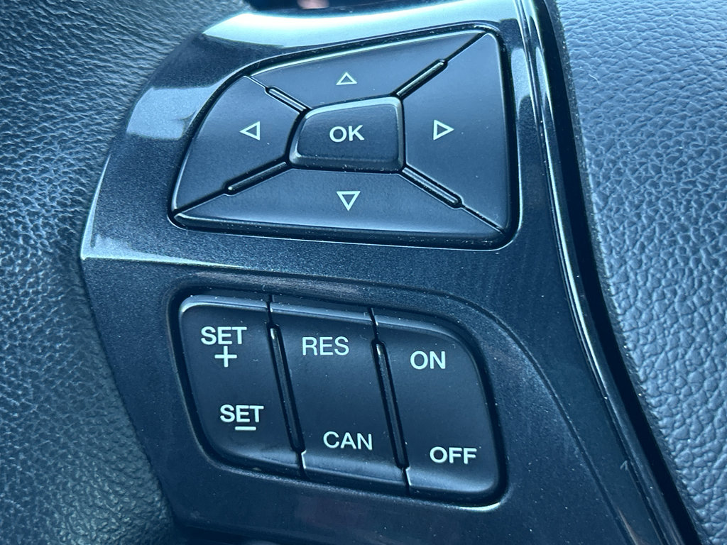 Used 2019 Ford Explorer XLT AWD/4WD image 14