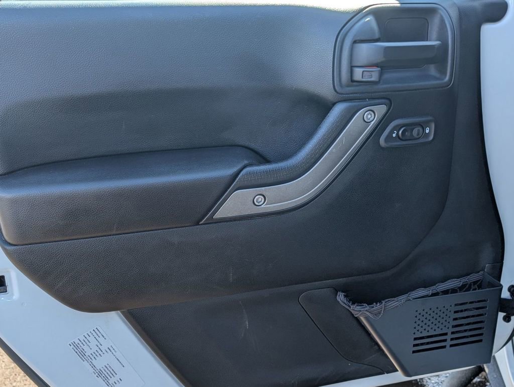 Used 2018 Jeep Wrangler Sport w/ Quick Order Package 24W image 22