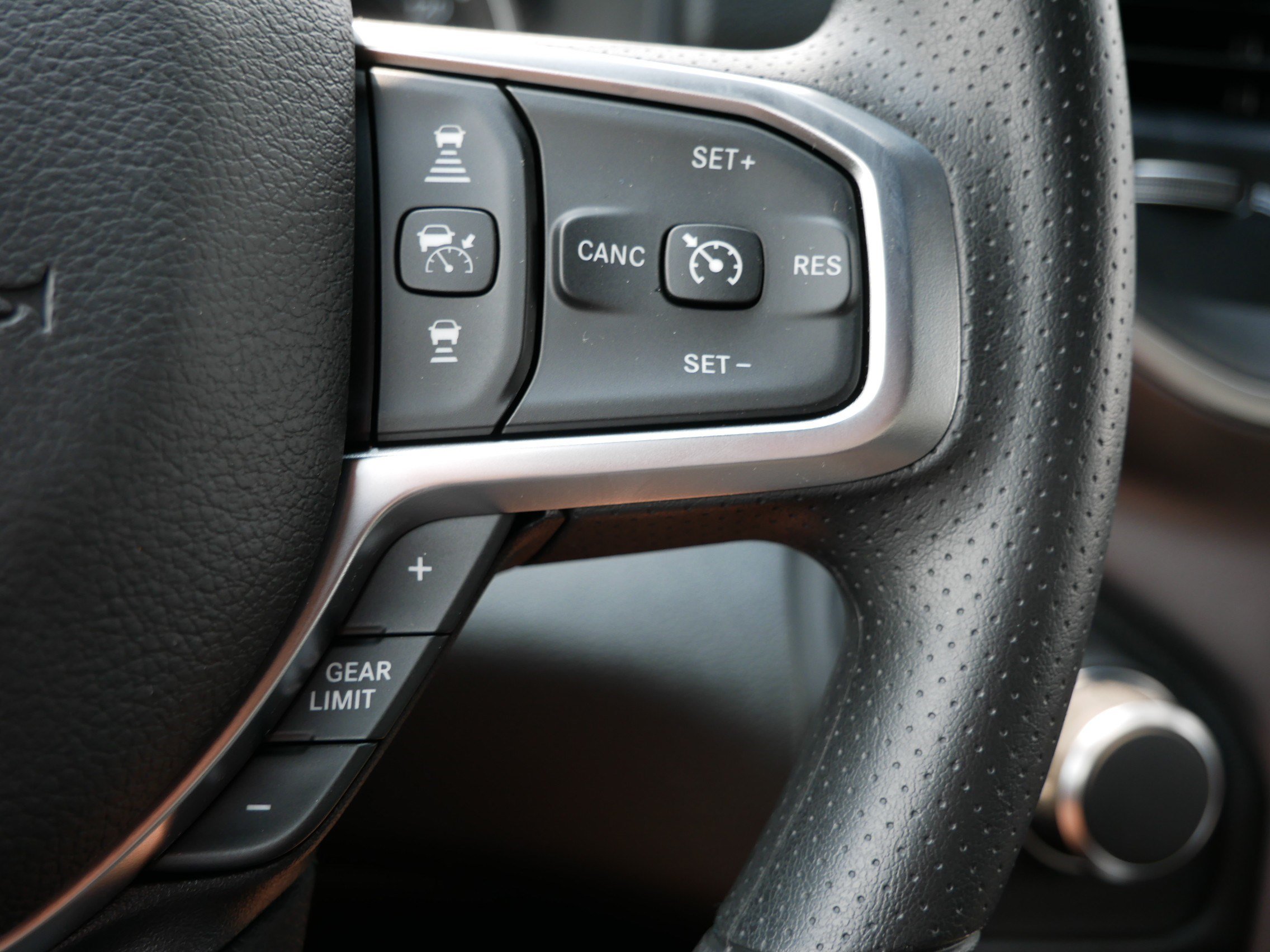New 2026 RAM 1500 Express AWD/4WD image 21
