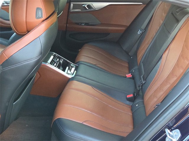 Used 2022 BMW M850i Gran Coupe xDrive w/ M Carbon Exterior Package image 17