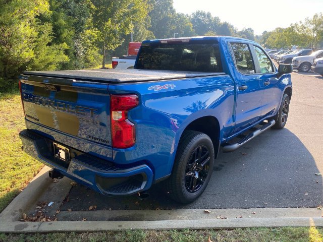 Used 2023 Chevrolet Silverado 1500 Custom w/ Rally Edition AWD/4WD image 29