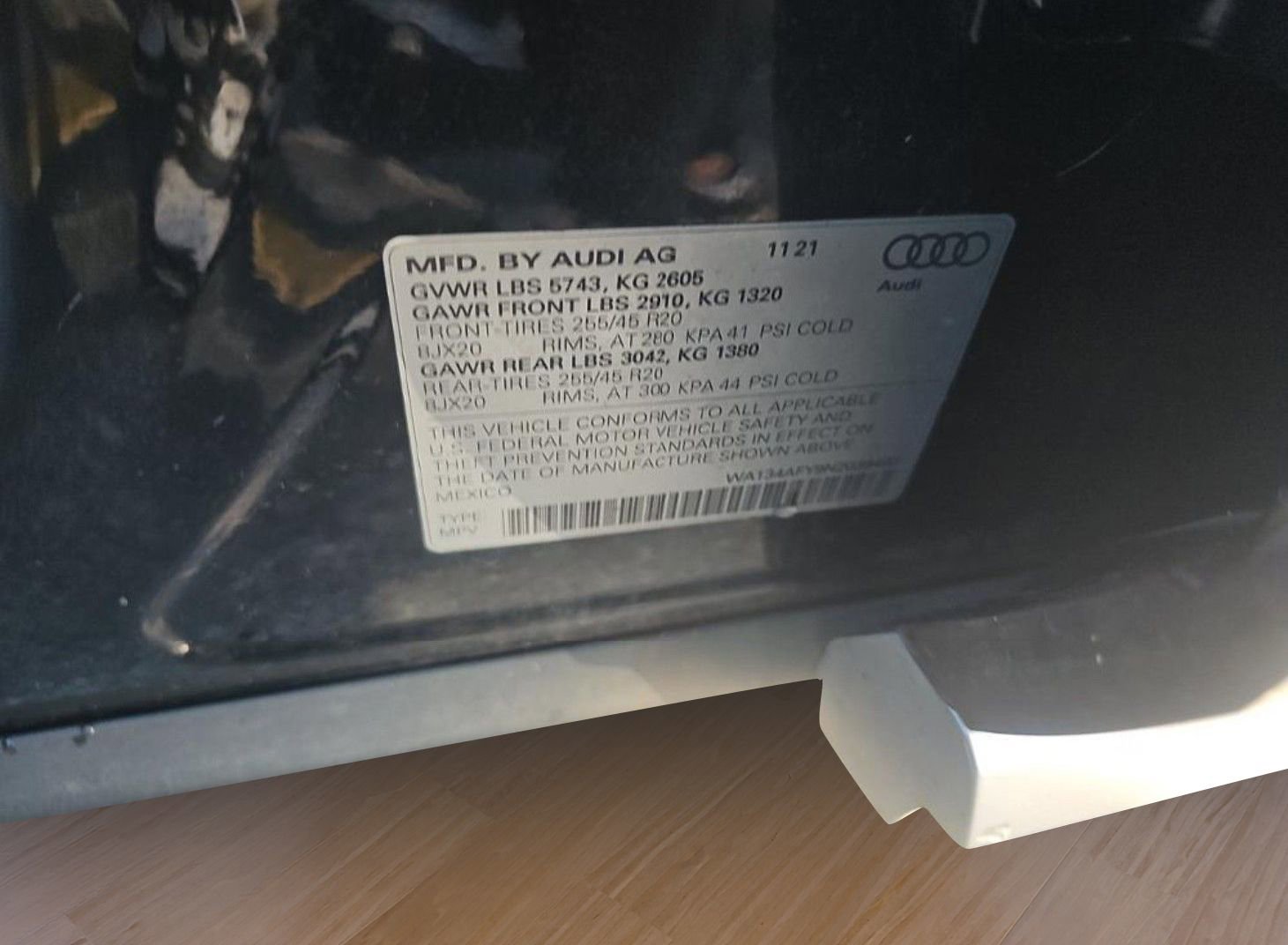 Used 2022 Audi SQ5 Prestige image 6