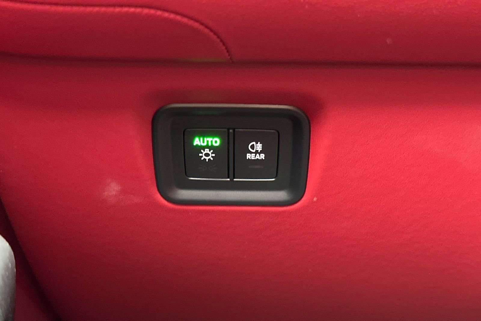 Used 2024 Porsche Cayenne Turbo GT image 35