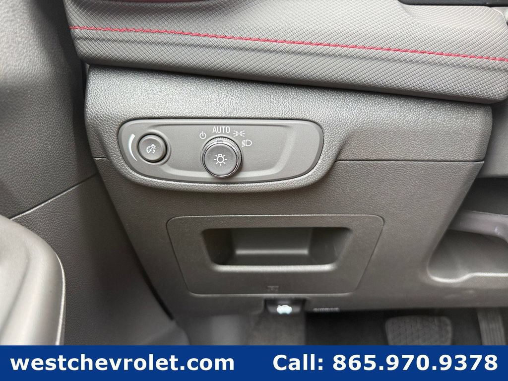 New 2026 Chevrolet TrailBlazer RS w/ Convenience Package FWD image 25