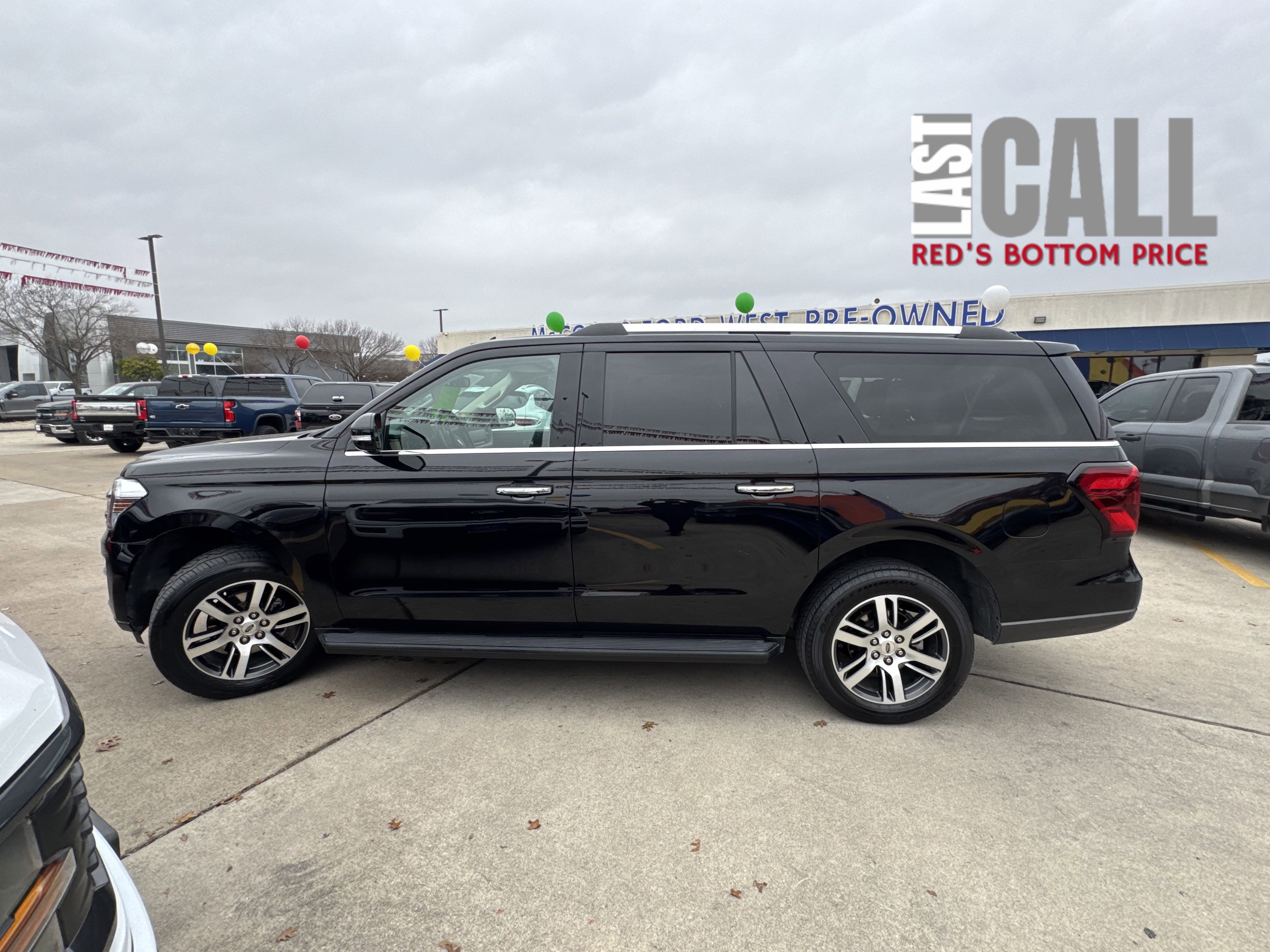 Used 2024 Ford Expedition Max Limited image 12