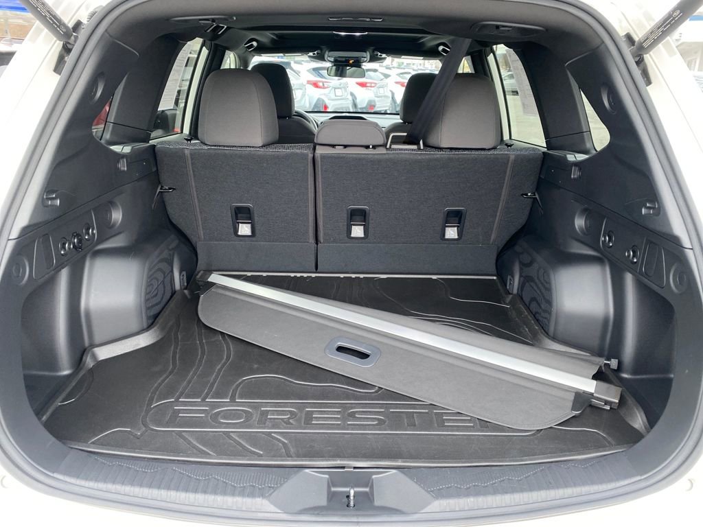 Certified 2025 Subaru Forester Premium image 30