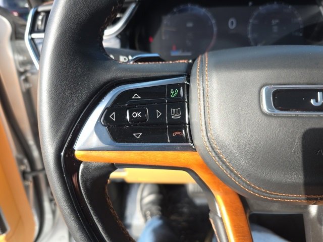 Used 2024 Jeep Grand Cherokee L Summit image 20