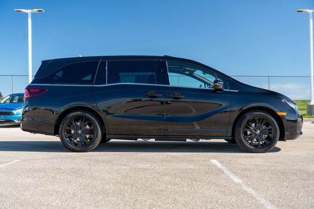 New 2026 Honda Odyssey Sport-L image 8