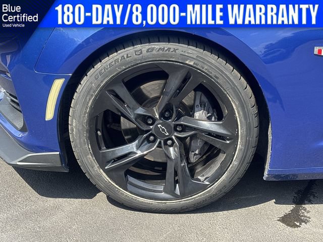 Used 2020 Chevrolet Camaro SS RWD image 19