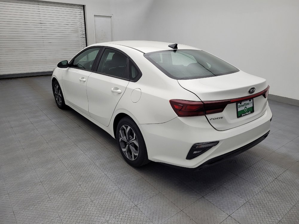 Used 2019 Kia Forte LXS FWD image 5
