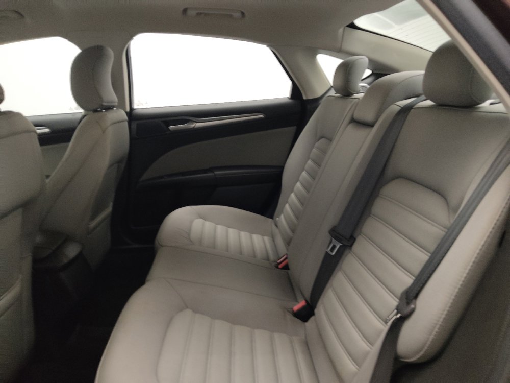 Used 2015 Ford Fusion S image 18