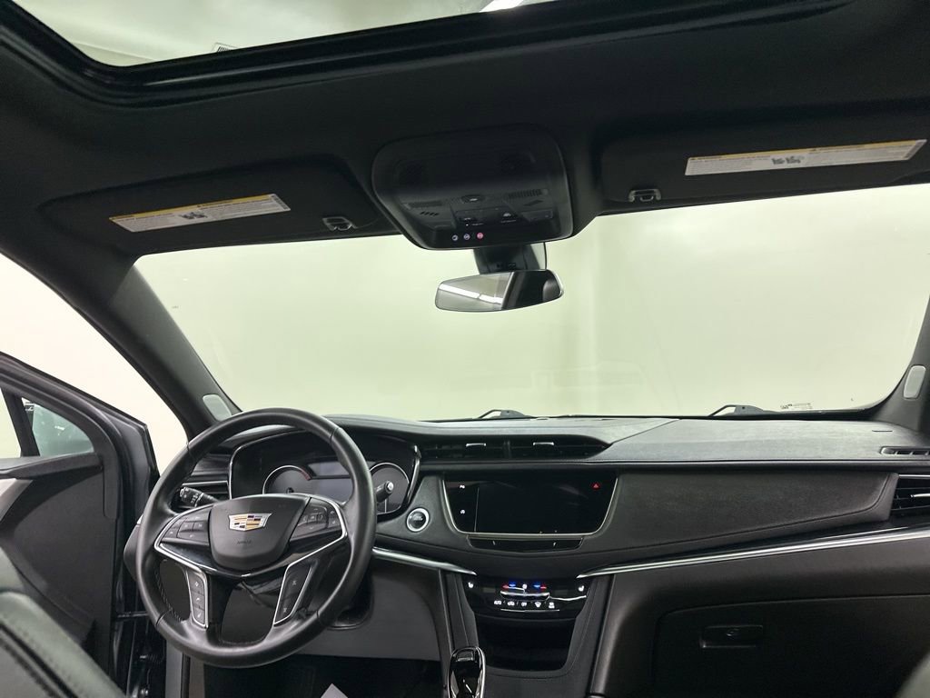 Certified 2025 Cadillac XT5 Premium Luxury image 23