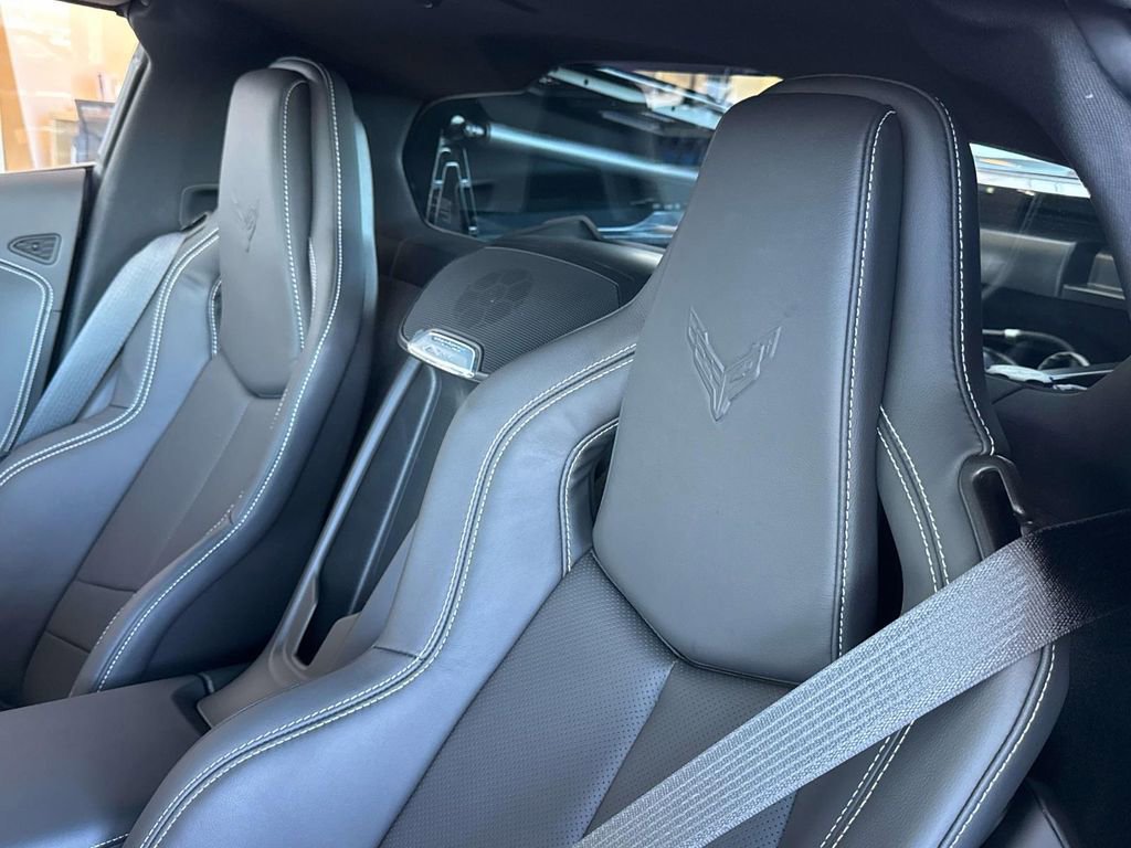 New 2026 Chevrolet Corvette E-Ray w/ Battery Protection Package image 11