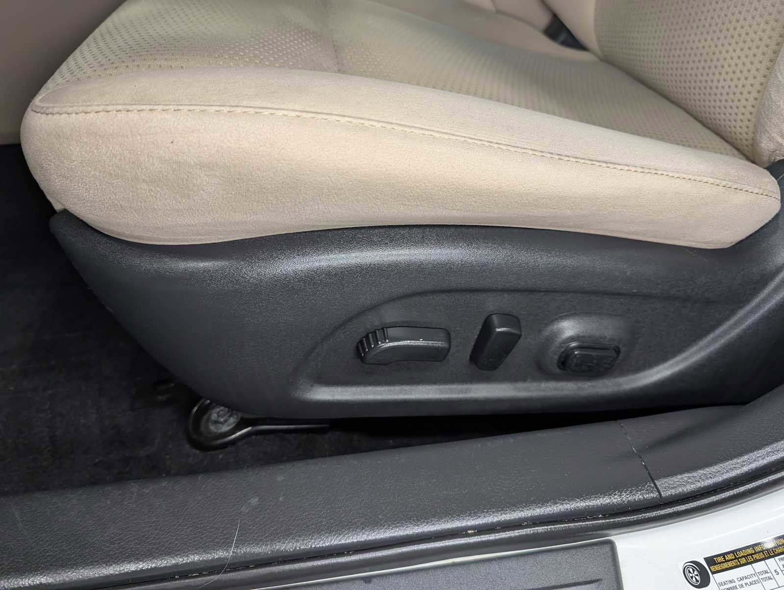 Used 2015 Nissan Altima 2.5 SV w/ Convenience Package FWD image 36