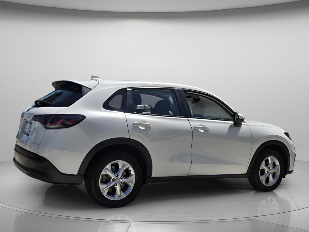 Certified 2024 Honda HR-V LX image 7