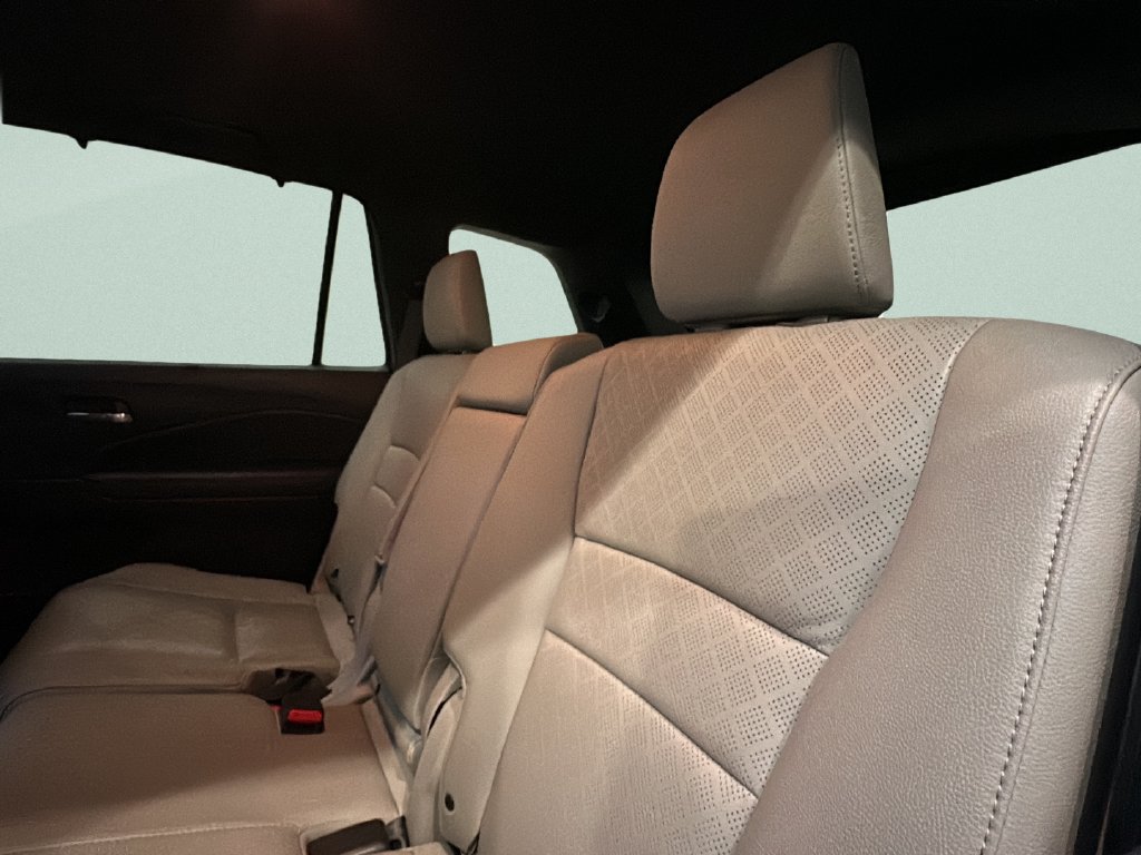 Certified 2019 Honda Passport Touring image 19