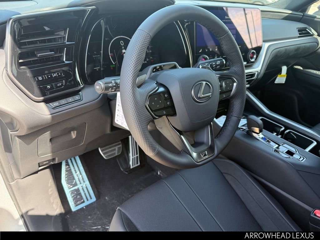 New 2026 Lexus TX 500h AWD image 13