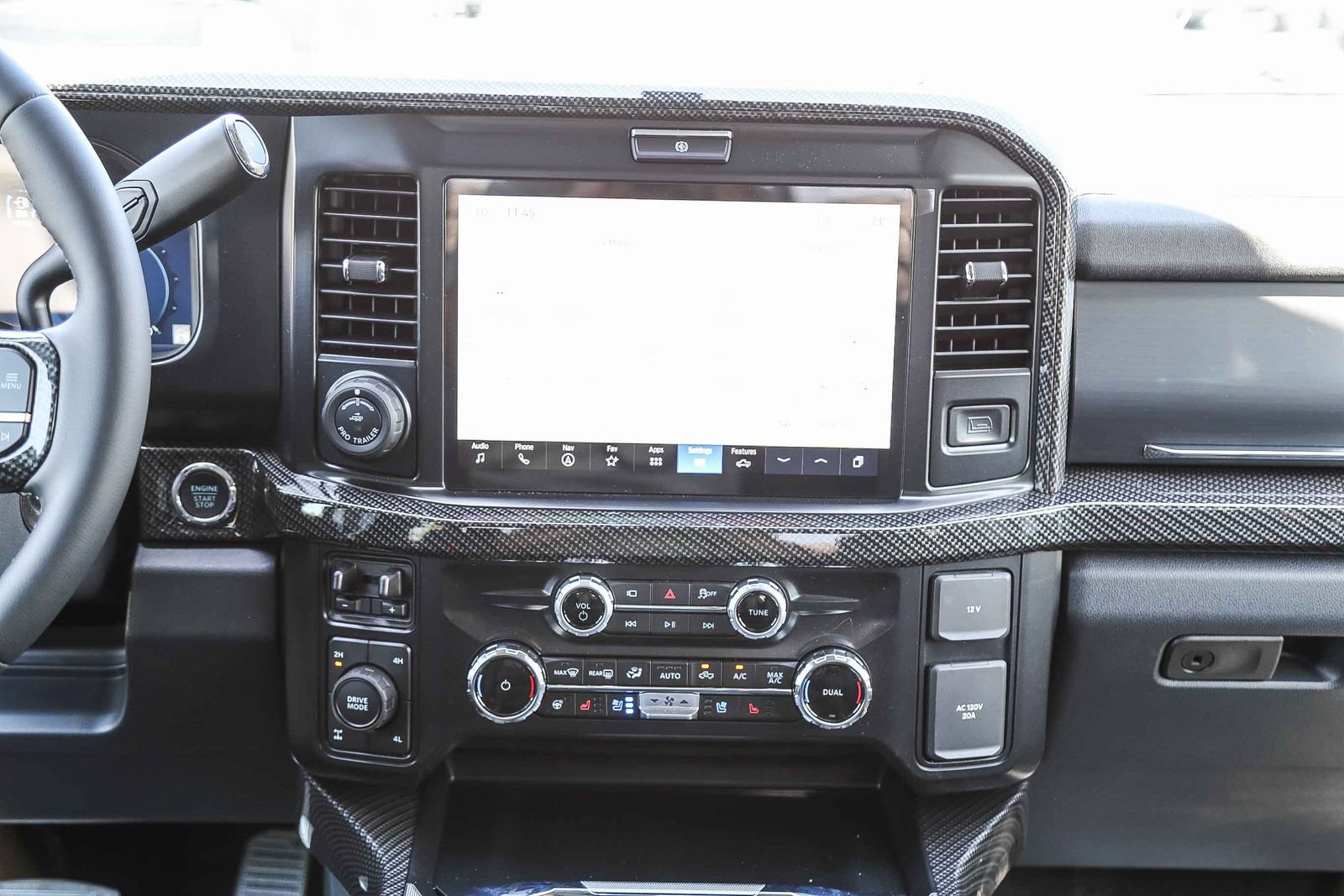 New 2026 Ford F250 Lariat w/ Black Appearance Package AWD/4WD image 20