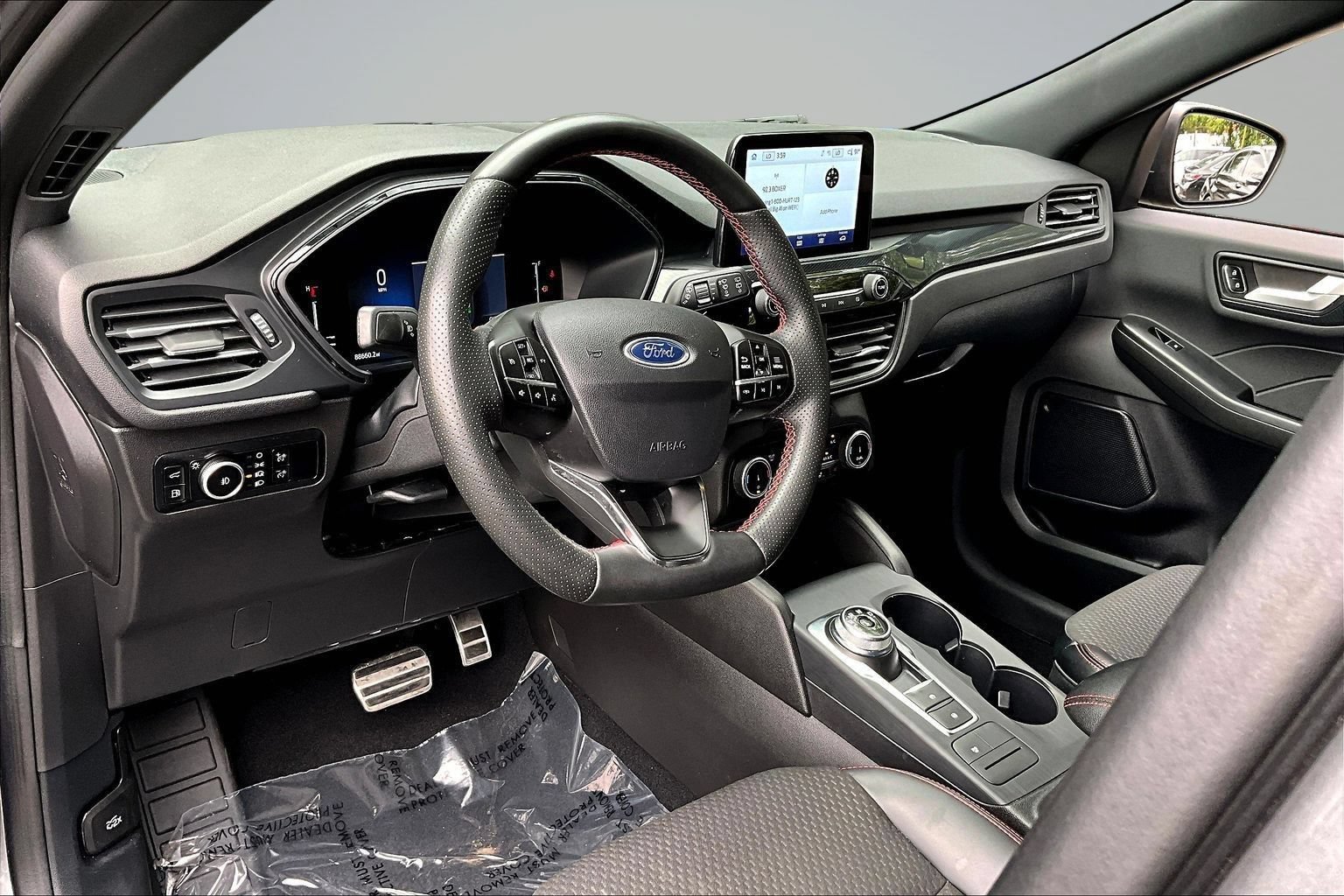 Used 2023 Ford Escape ST-Line Select AWD/4WD image 13