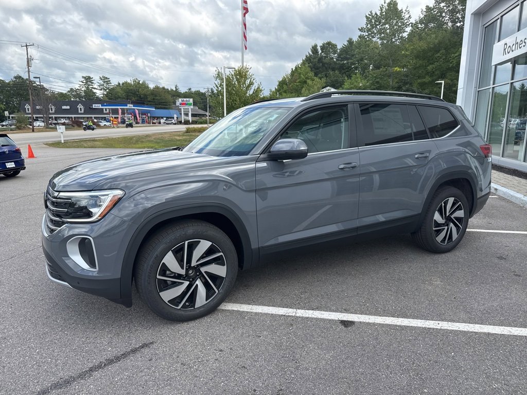 New 2026 Volkswagen Atlas SE image 3
