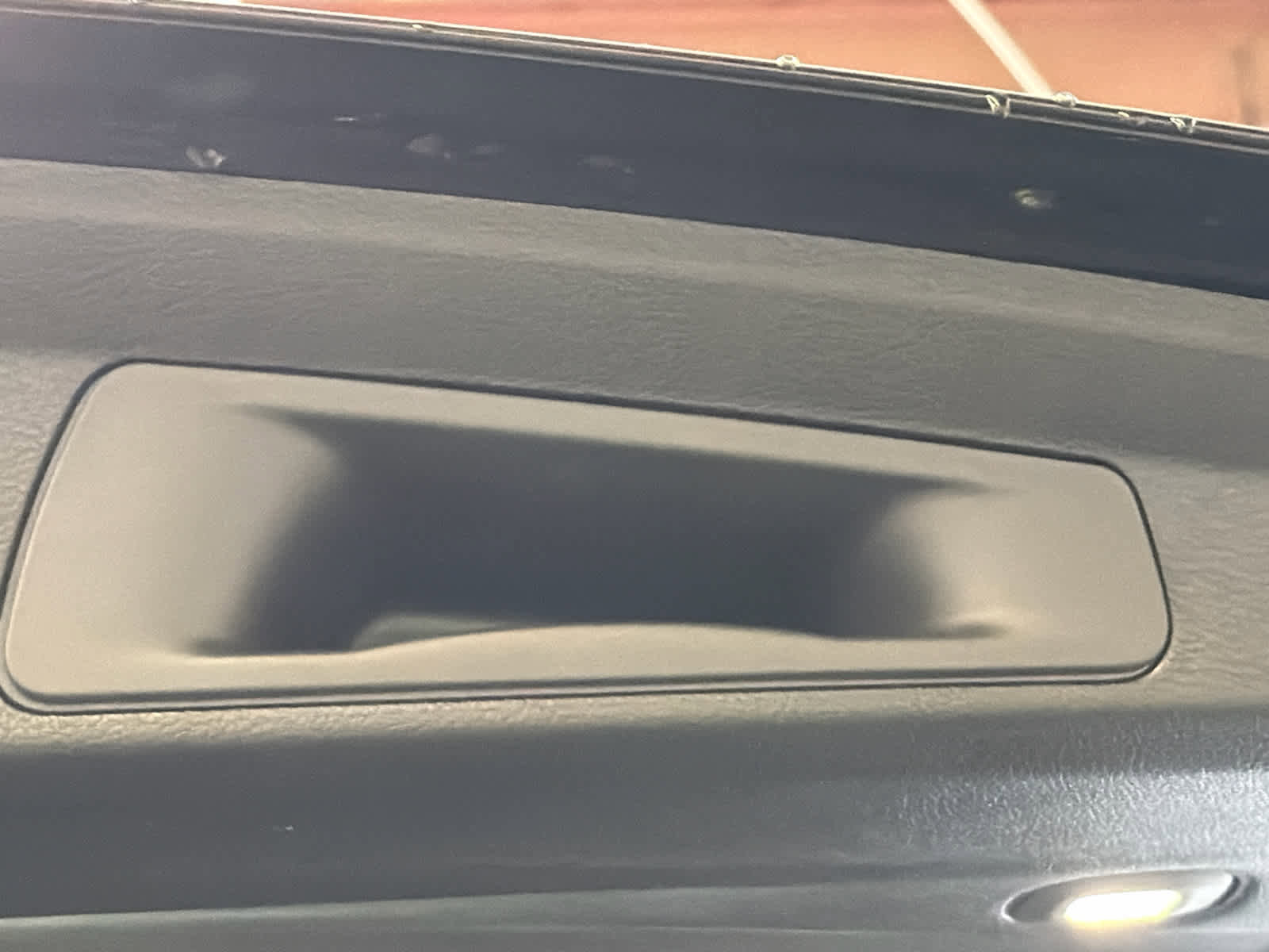 Used 2022 Jeep Grand Cherokee L Limited RWD image 8