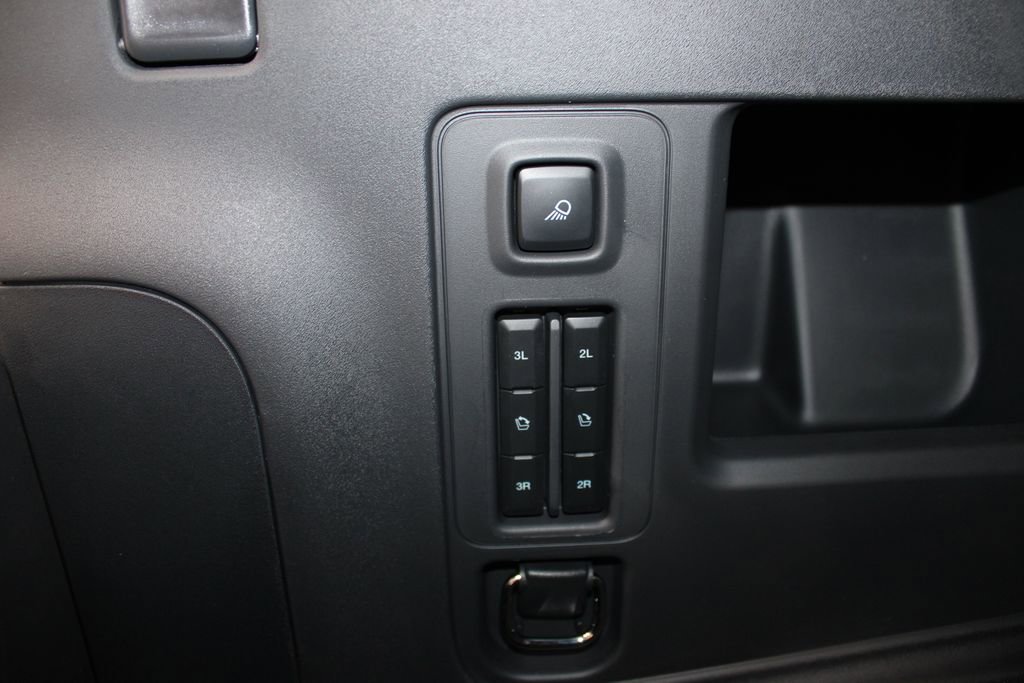 New 2025 Ford Expedition Platinum image 29