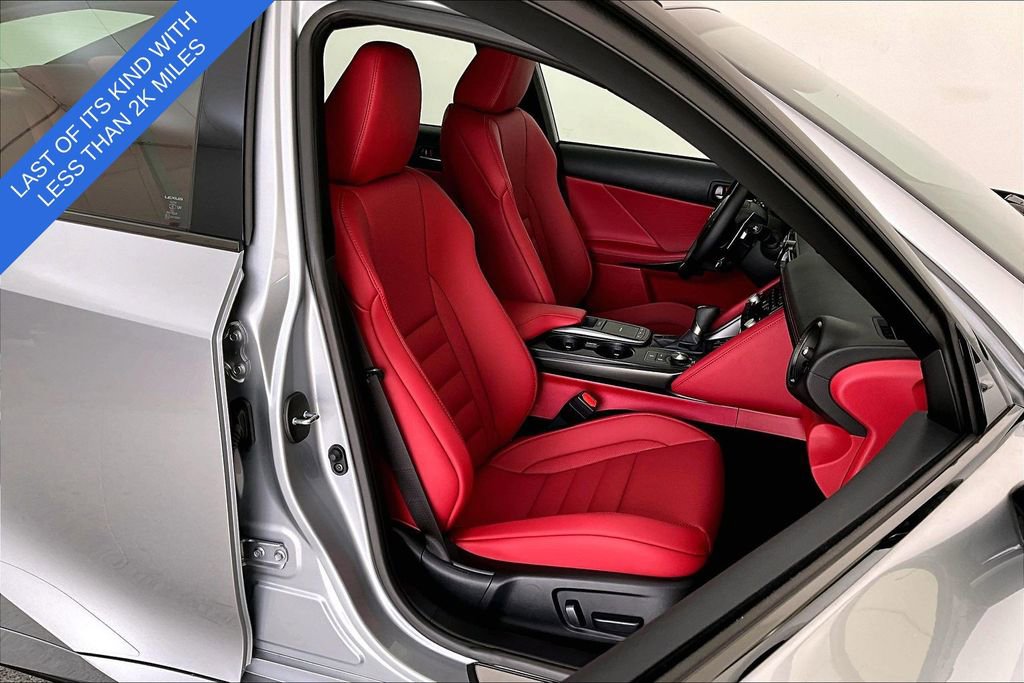 Used 2025 Lexus IS 500 RWD image 11