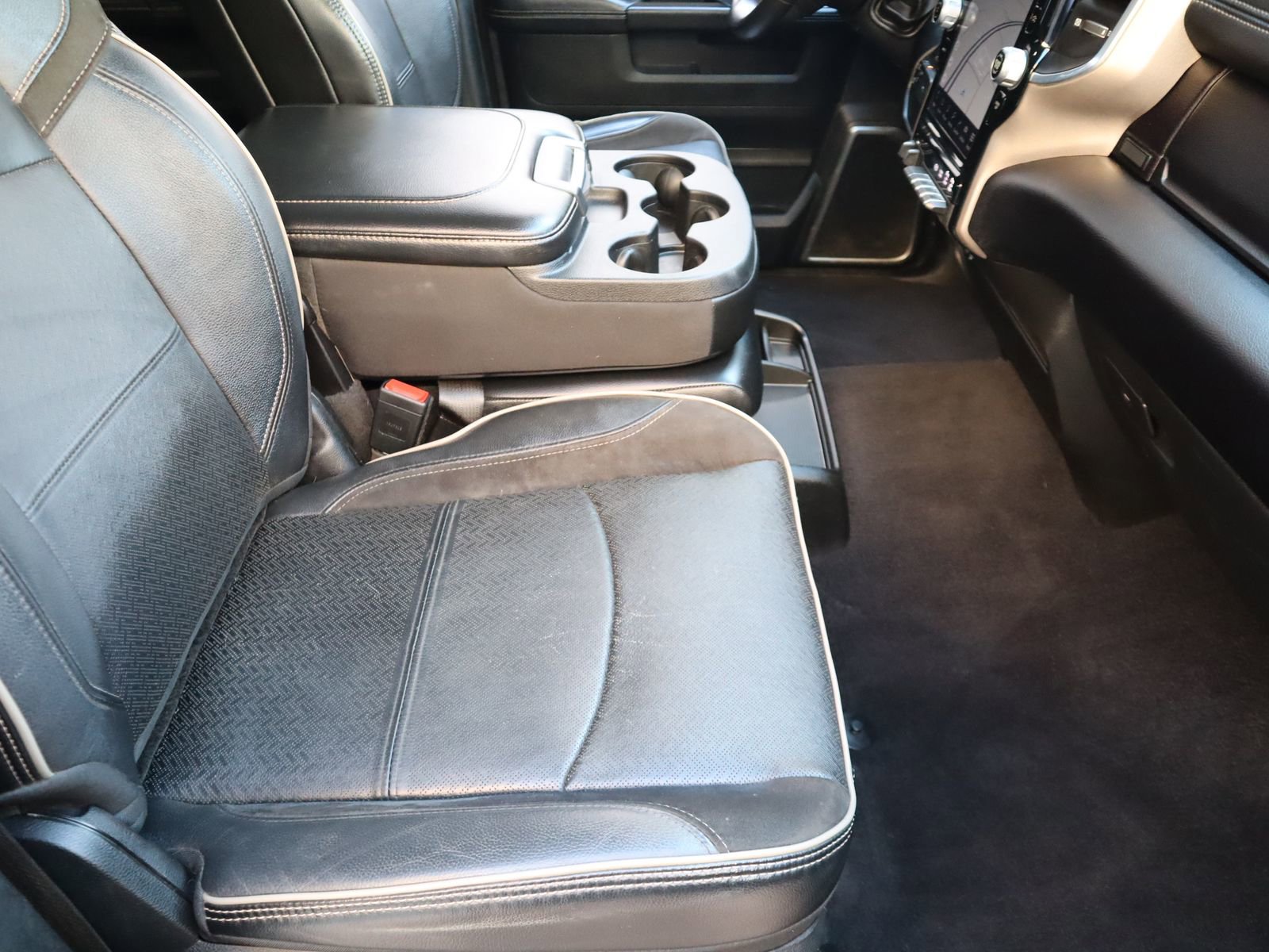 Used 2024 RAM 2500 Laramie image 57