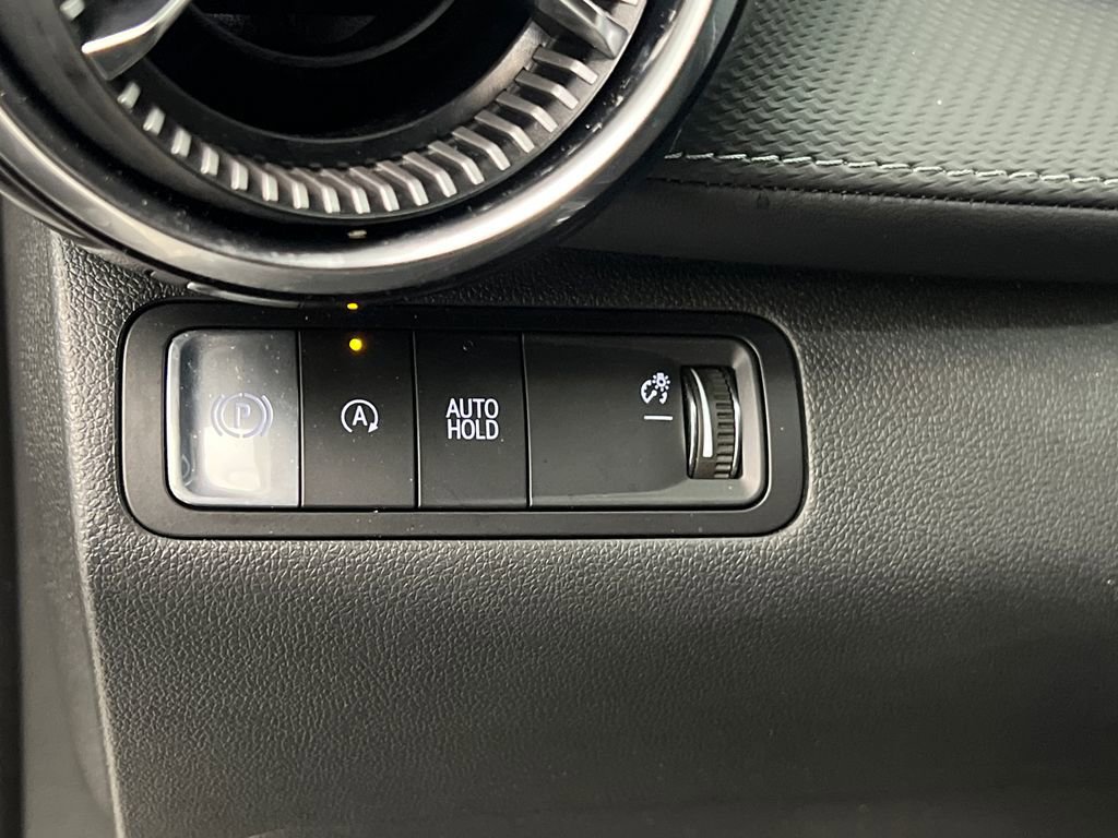 Used 2026 Chevrolet Equinox LT FWD image 37
