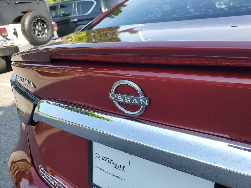 Certified 2023 Nissan Maxima Platinum w/ Sport Mat Group FWD image 8