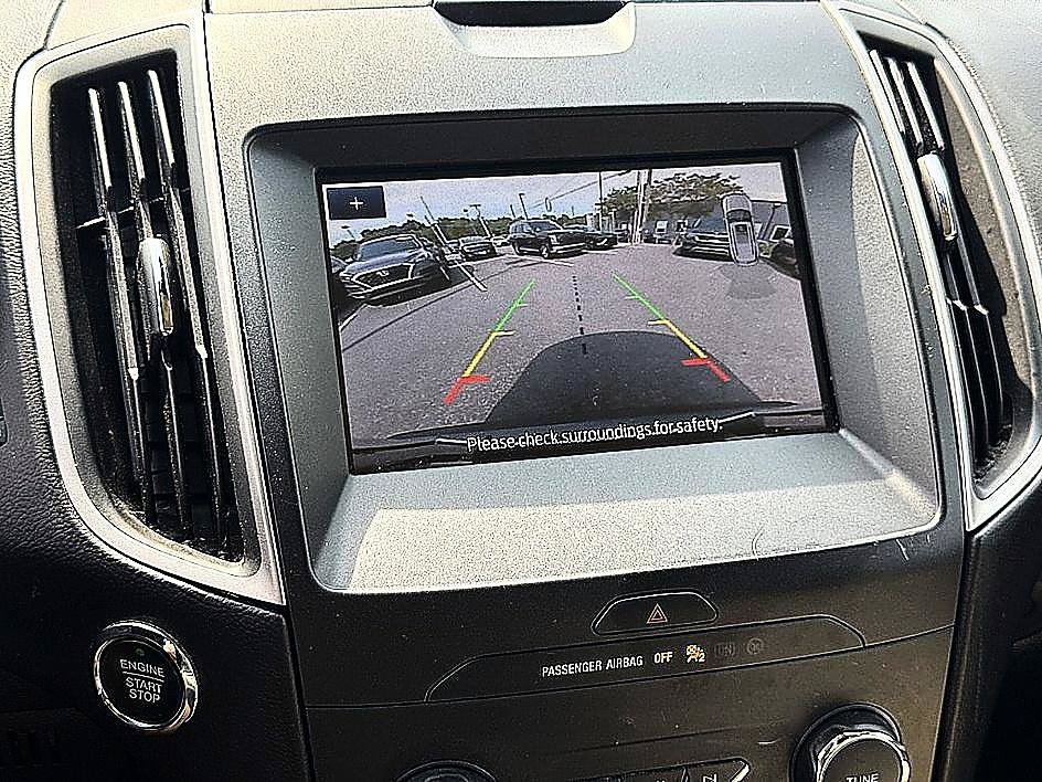 Used 2019 Ford Edge SEL w/ Equipment Group 201A FWD image 15