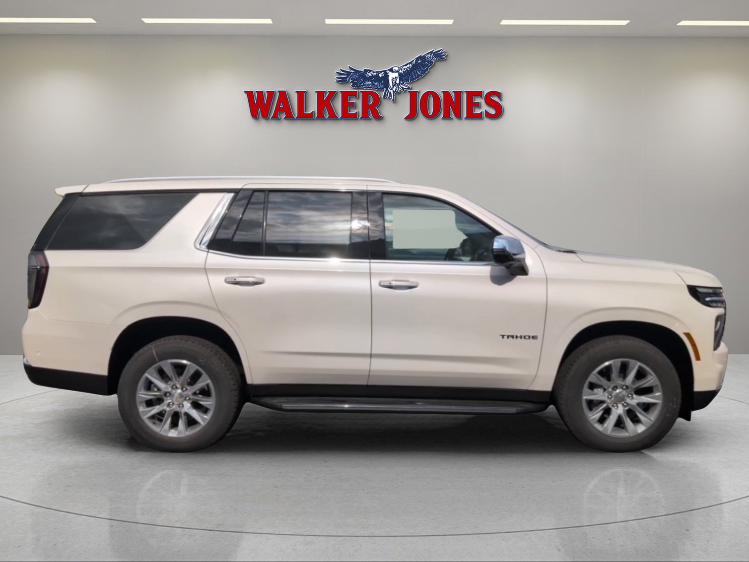 New 2025 Chevrolet Tahoe Premier image 2