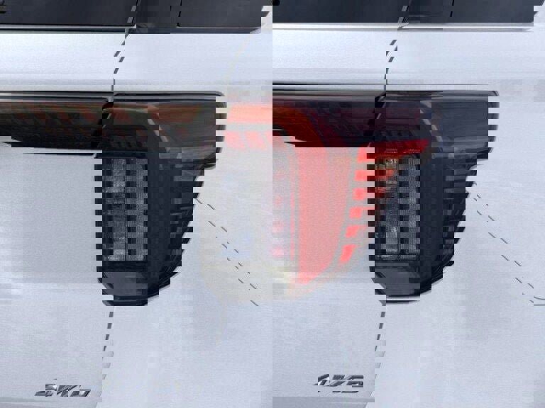 New 2025 Ford Explorer Active w/ Active Comfort Package image 5