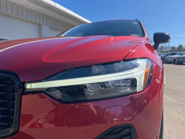 Certified 2023 Volvo XC60 B5 Ultimate w/ Climate Package image 13