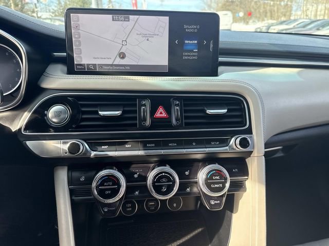 Used 2022 Genesis G70 3.3T image 26