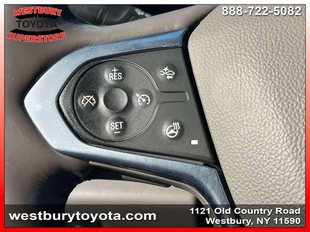 Used 2021 Chevrolet Traverse LT image 24