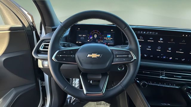 Certified 2025 Chevrolet Traverse LT image 11