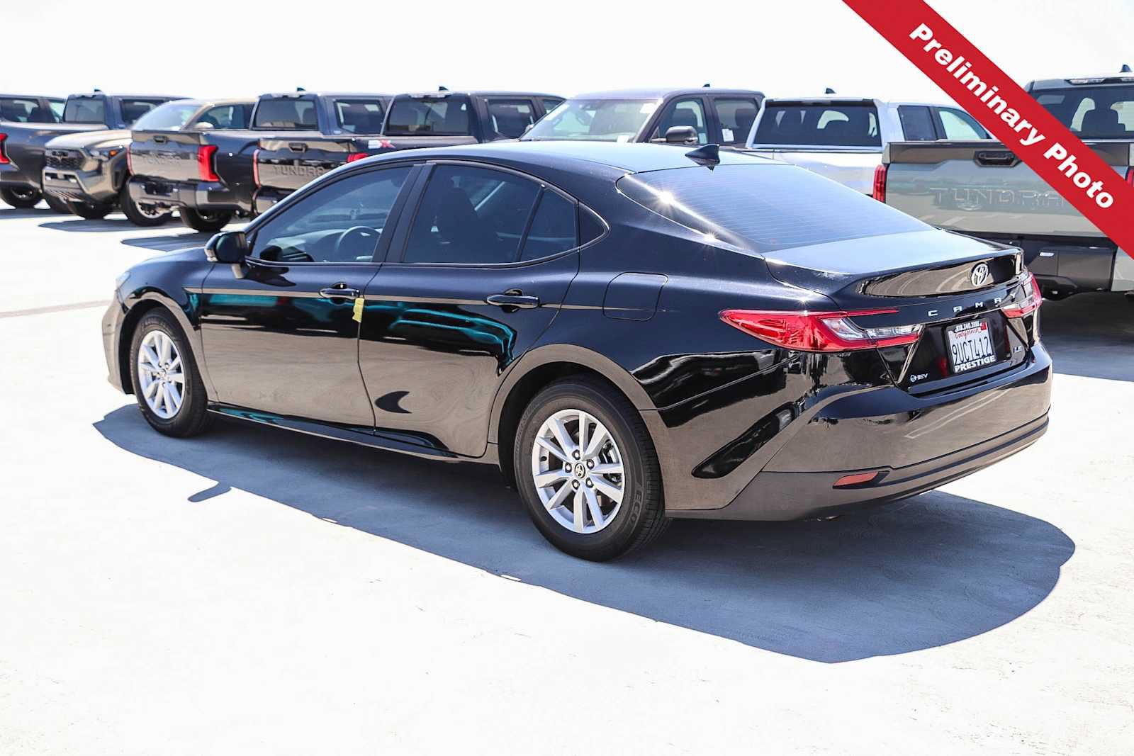 Used 2025 Toyota Camry LE w/ Convenience Package FWD image 8