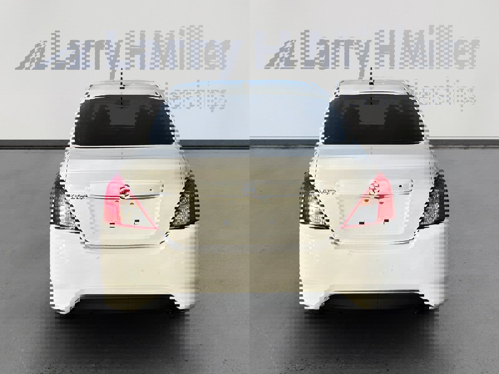 Used 2017 Nissan Versa S image 5