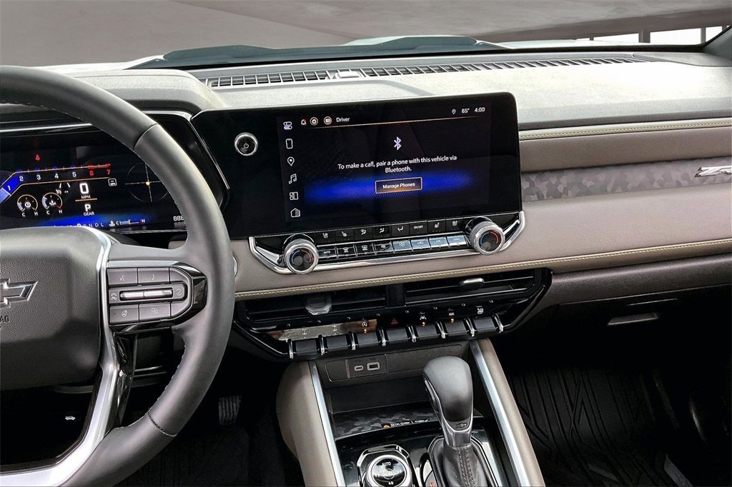 Used 2024 Chevrolet Colorado ZR2 w/ ZR2 Convenience Package III image 6