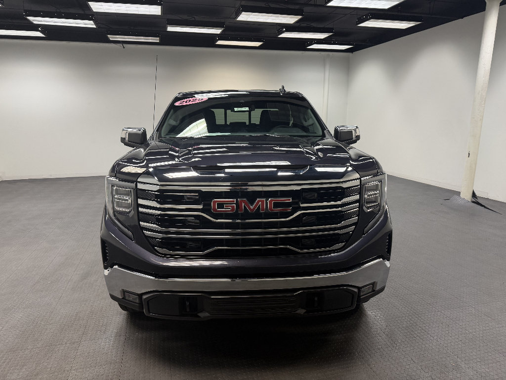Used 2025 GMC Sierra 1500 SLT w/ SLT Premium Package AWD/4WD image 6