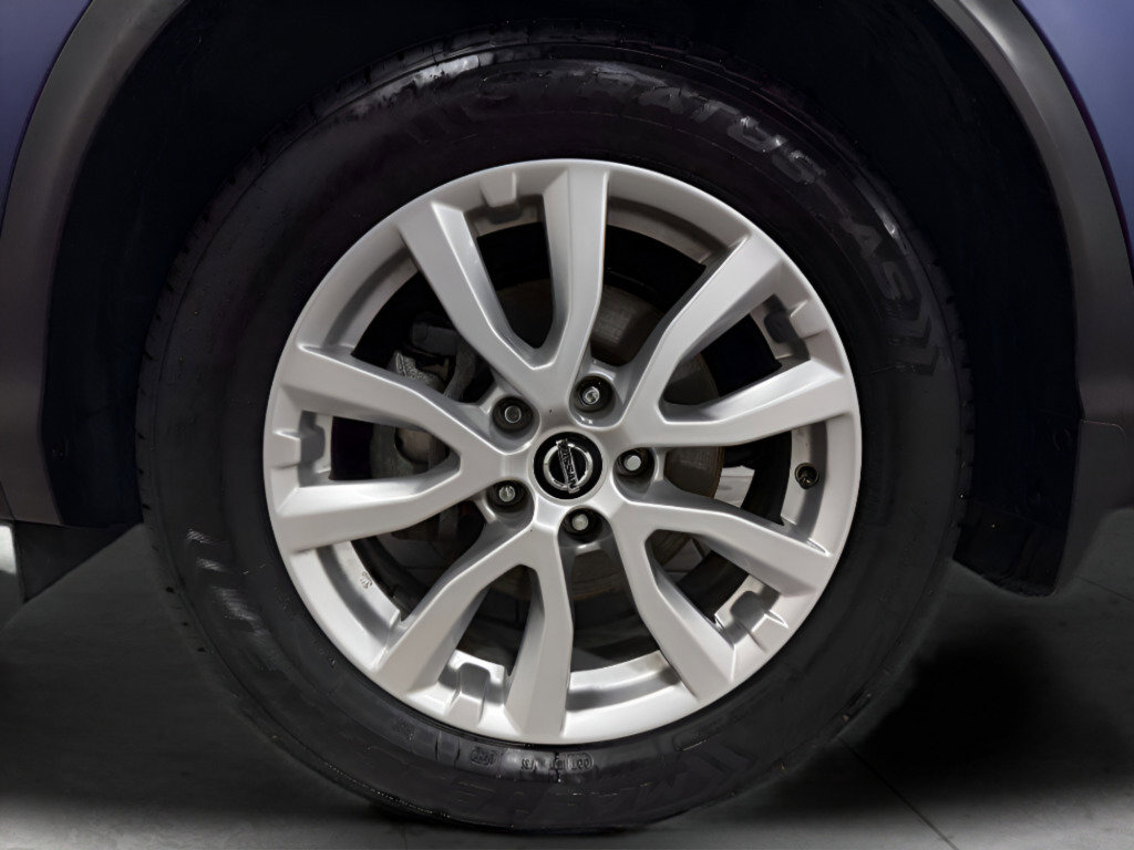 Used 2022 Nissan Rogue Sport S image 18