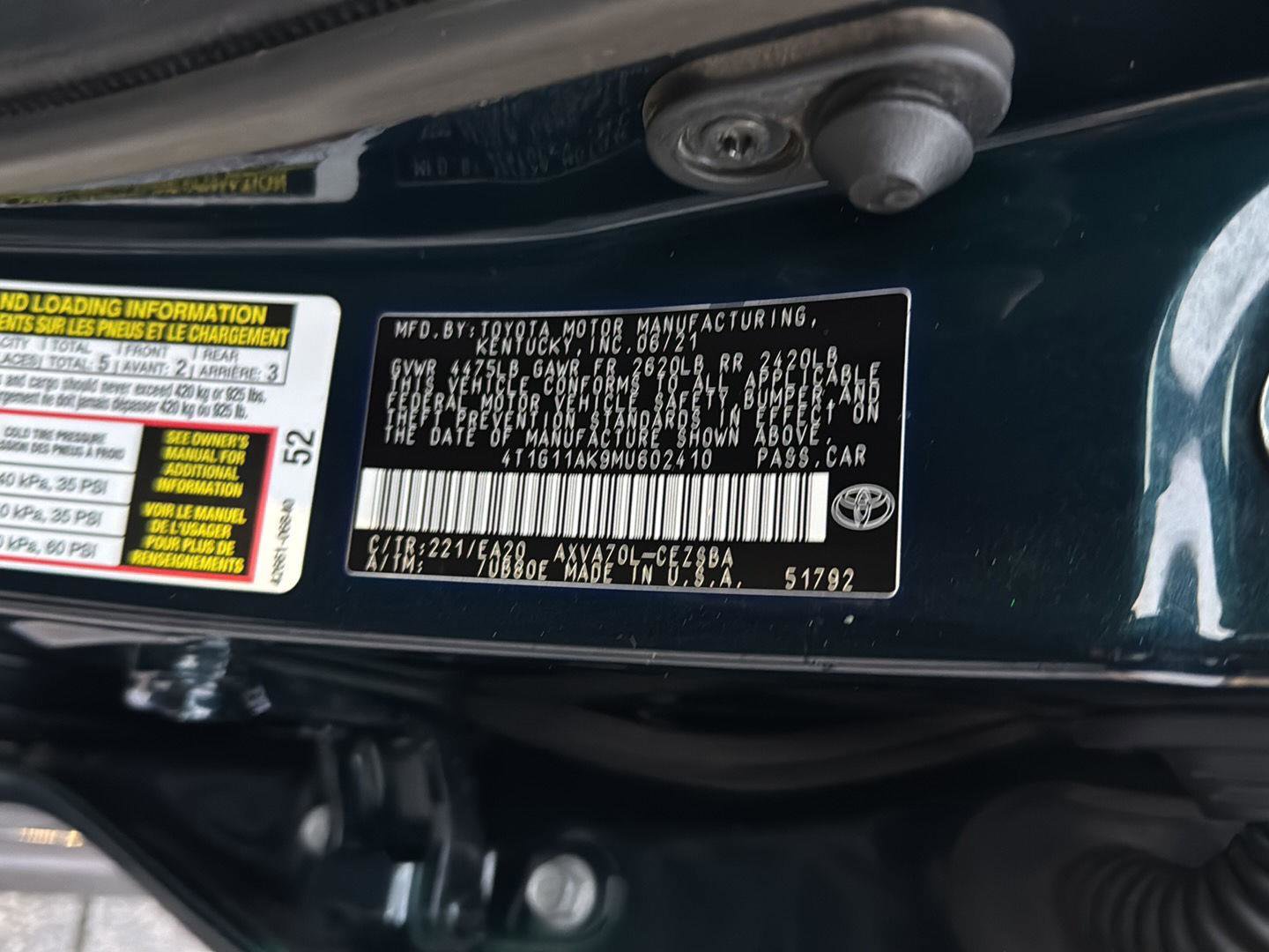 Certified 2021 Toyota Camry SE image 35