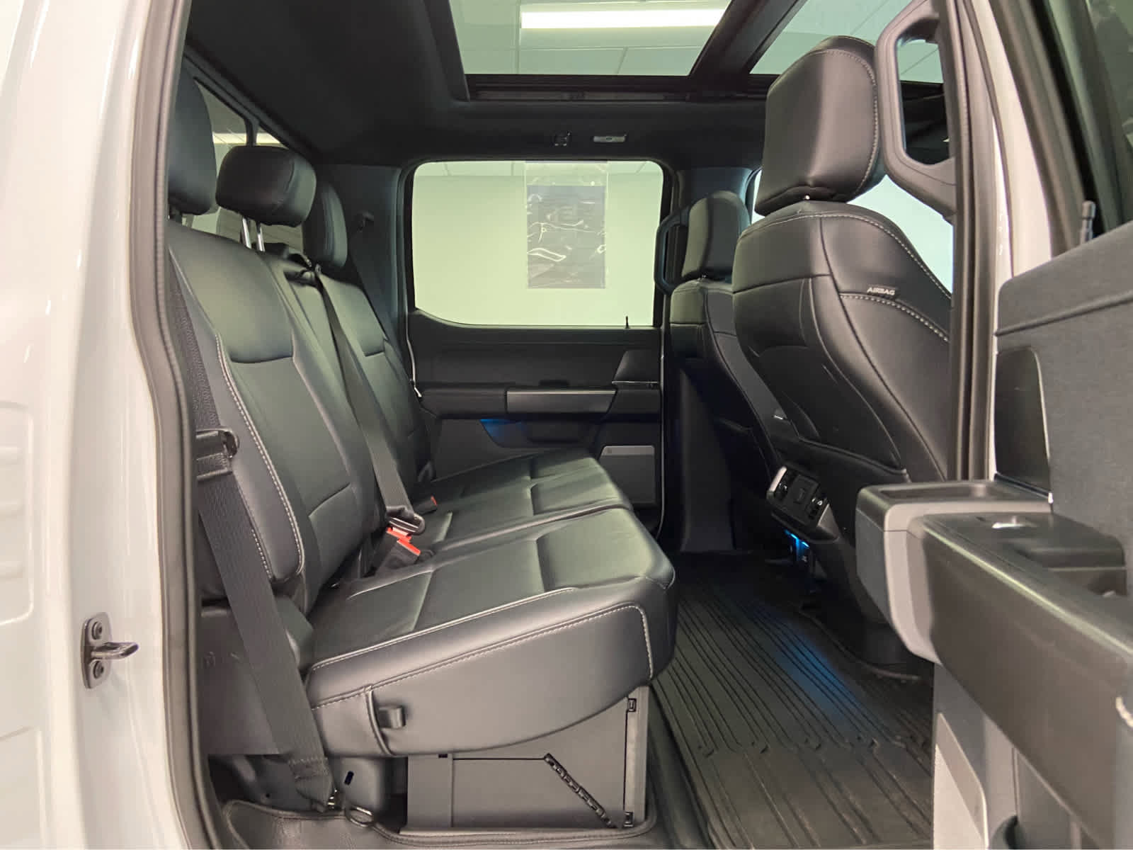 Used 2024 Ford F150 Lariat w/ Bed Utility Package image 20