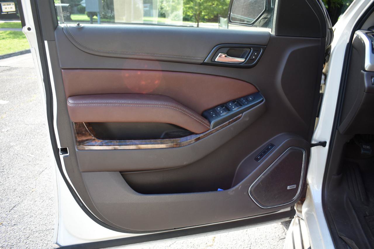 Used 2015 Chevrolet Tahoe LTZ RWD image 16