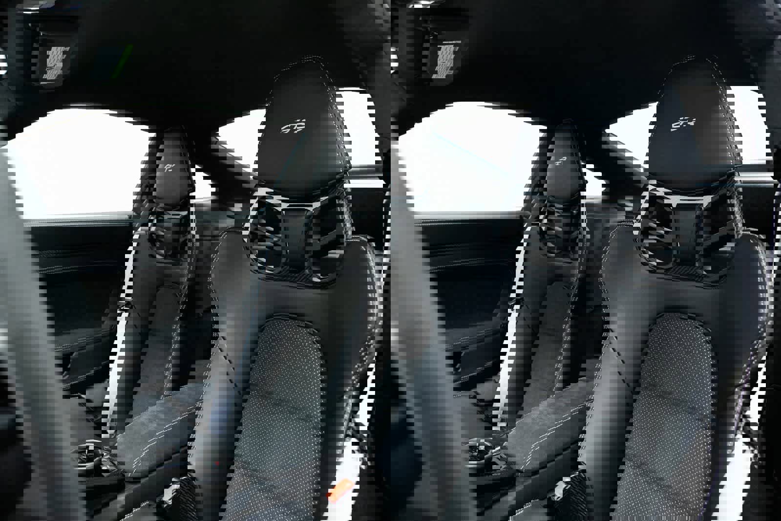 Certified 2024 Porsche 911 GT3 image 5