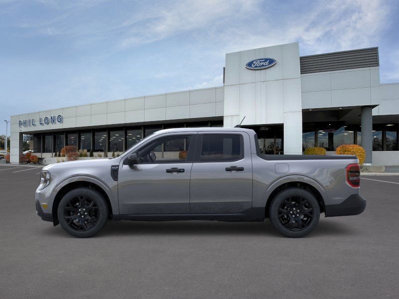 New 2026 Ford Maverick XLT w/ Equipment Group 301A AWD/4WD image 3
