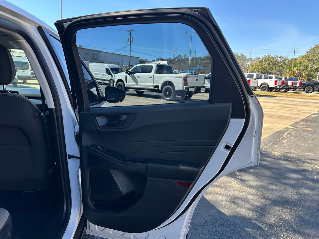 Used 2022 Ford Escape S image 35
