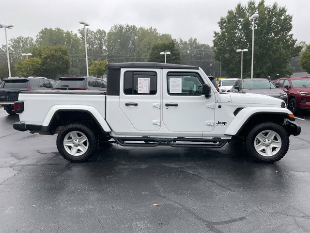 Used 2023 Jeep Gladiator Sport AWD/4WD image 7